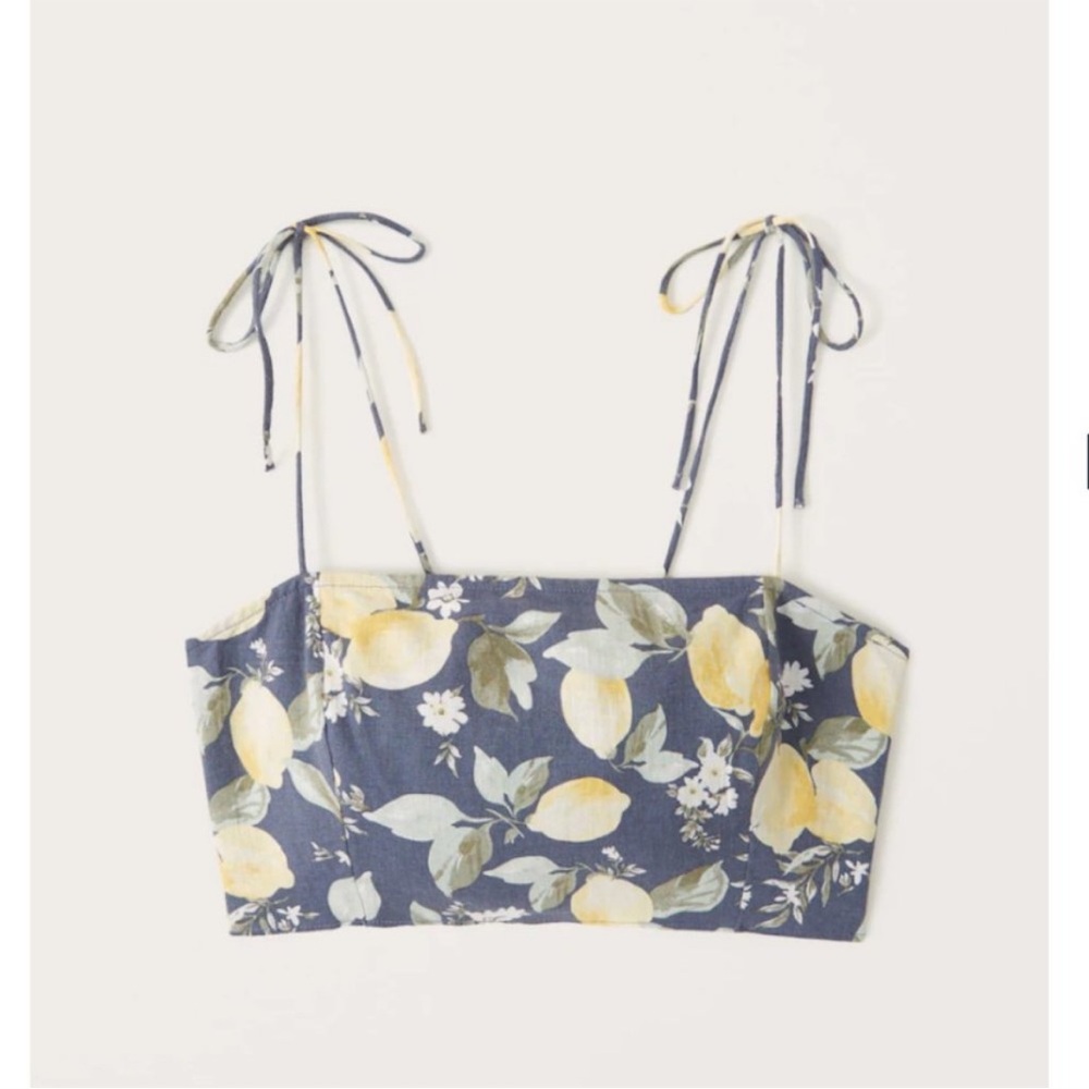 Abercrombie Floral Women's Top